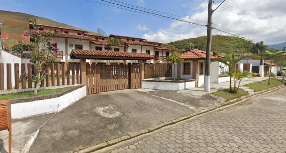Litoral Norte - Caraguatatuba - Sobrado Com Piscina Em Condominio Fechado Eksteriør billede
