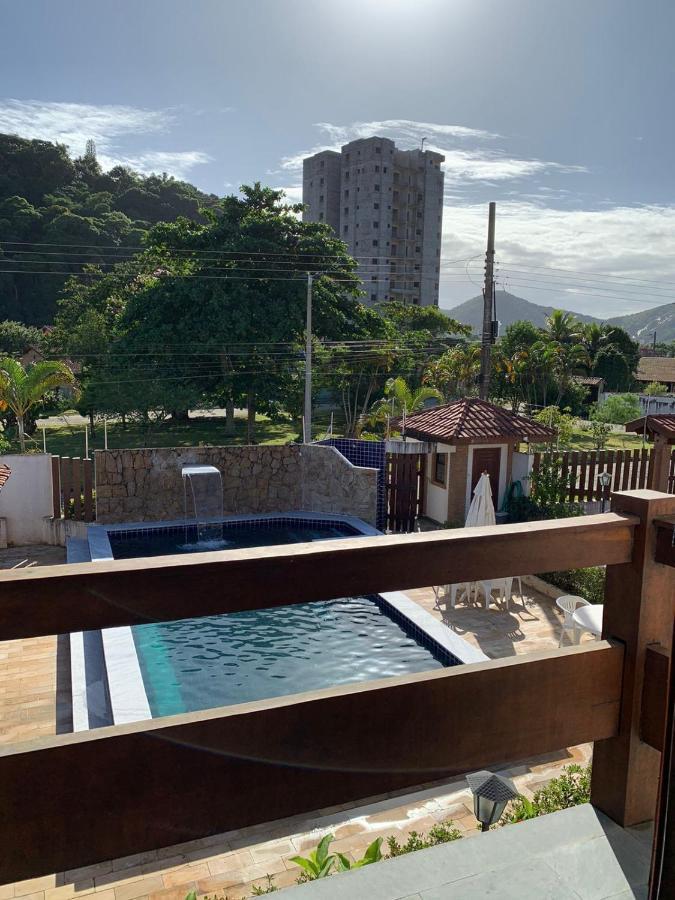 Litoral Norte - Caraguatatuba - Sobrado Com Piscina Em Condominio Fechado Eksteriør billede